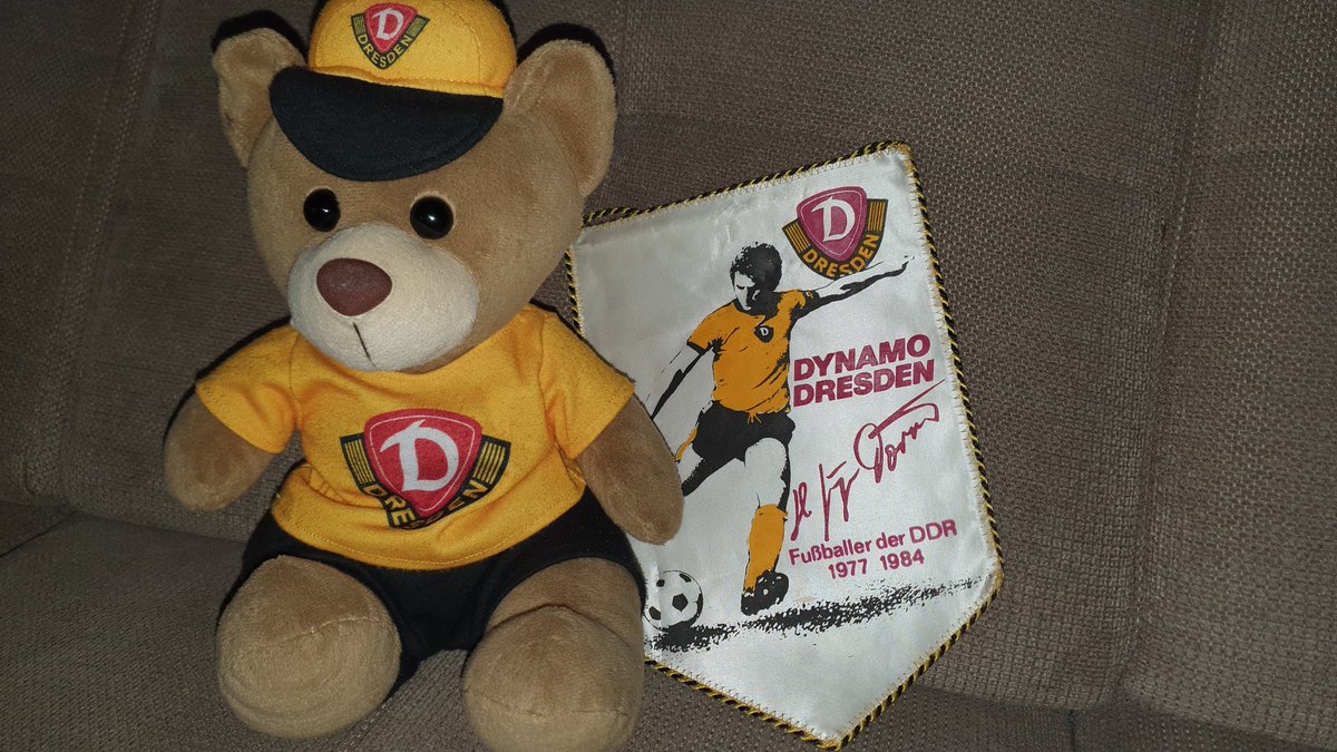 Mit dem Punkt können wir zufrieden sein denke ich. 
Nur in Richtung Tor muss sich einiges verbessern. 
FORZA DYNAMO 🖤💛🍻