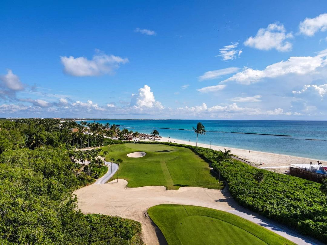 mayakoba's tweet photo. ¿Sabías que El Camaleón está certificado por Audubon International por su compromiso con el medio ambiente y su protección de los recursos naturales así como de la vida silvestre local?
📸 @thebossgolfs 
#onlyinmayakoba #rivieramaya #caribemexicano #meetmeinmayakoba #luxurytravel https://t.co/poXfZ4hHo5