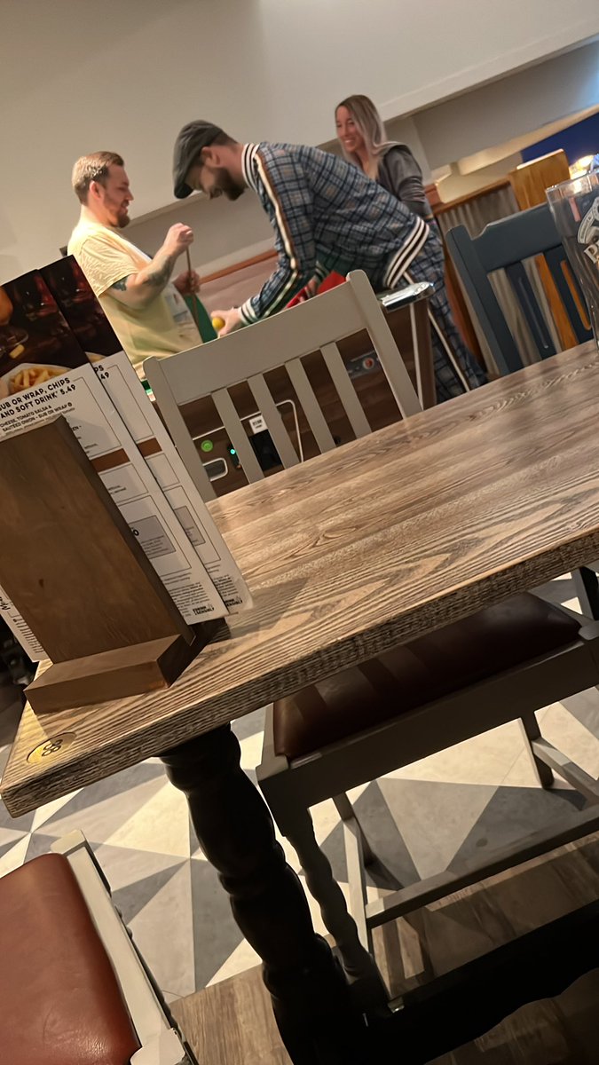 New gentleman movie getting filmed in boozer in Bridgwater game a killer wae Colin farrel