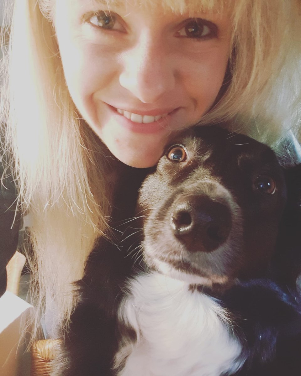 Hello everybody! Have a nice day! ☺🍀

#dogsoftwitter #dogs #dogsofinstagram #hunde #German #aussie #selfie