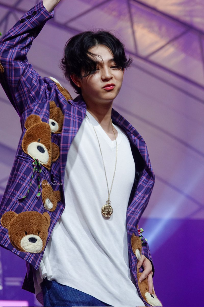 LAky2211's tweet photo. 220122 #JAPANEXPOTHAILAND2022
#JapanexpoXcopbas 
#บาสเด็กอ้วนที่แท้จริง https://t.co/x0qZvHdTpO