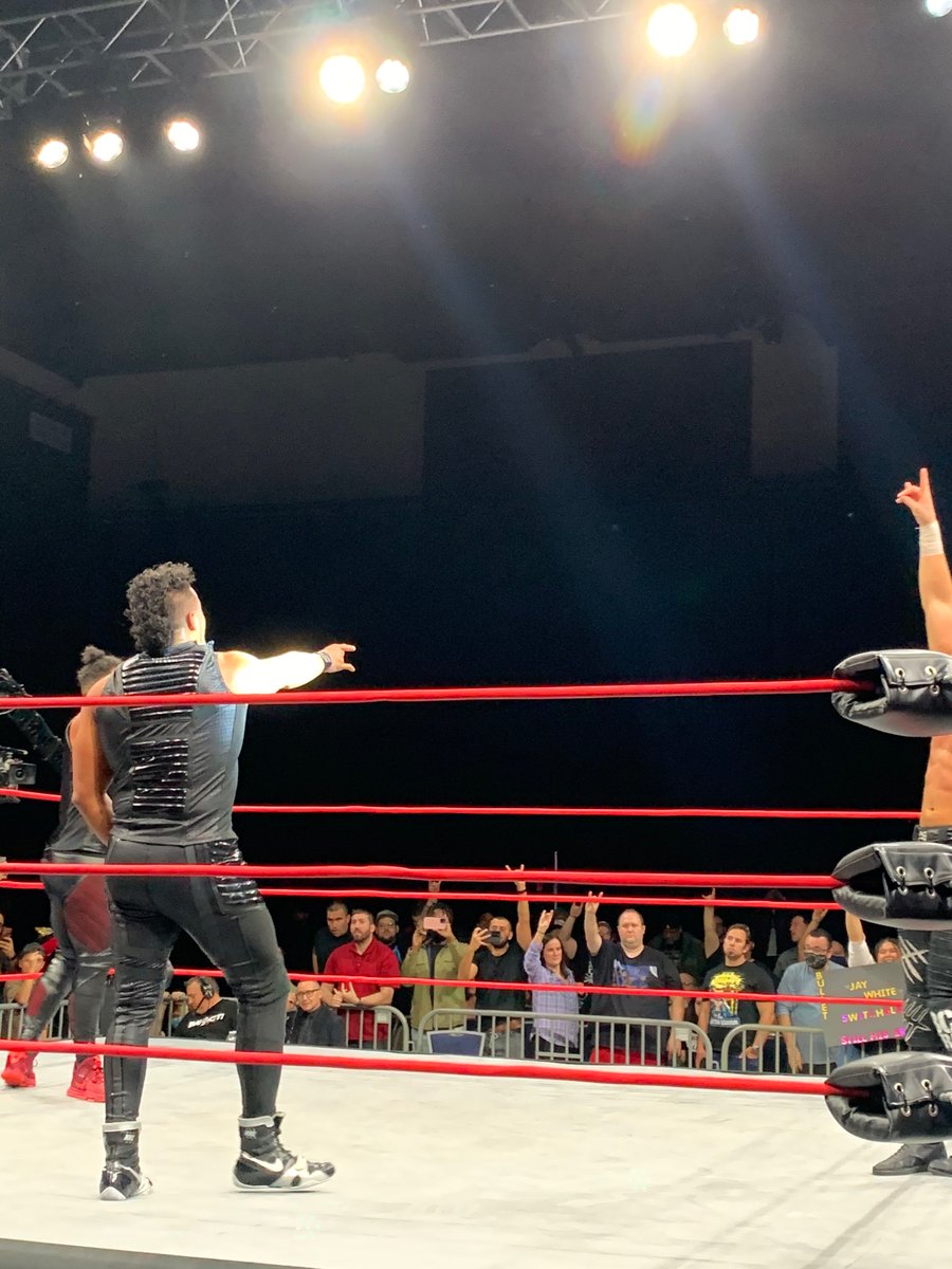 KingSlayer954's tweet image. King Switch!!!!!
#ImpactEra #BulletClub #ImpactBC
#ImpactBizzClizz #BreatheIn
@IMPACTWRESTLING @njpwglobal