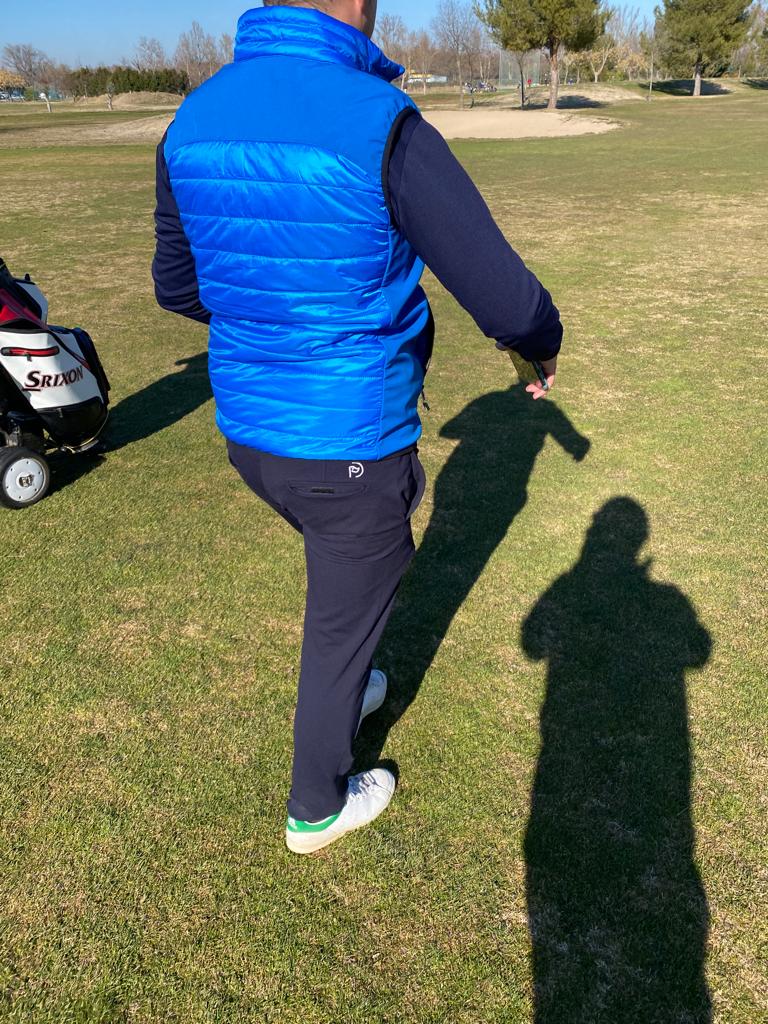 hoyo_7's tweet photo. ¡Otro fantástico día de golf!
¿Y tú? Has disfrutado hoy? 😁
#chalecoacolchado #pantaloninvierno #ropagolf #ropacasual #golf https://t.co/bTwCg8WvVr