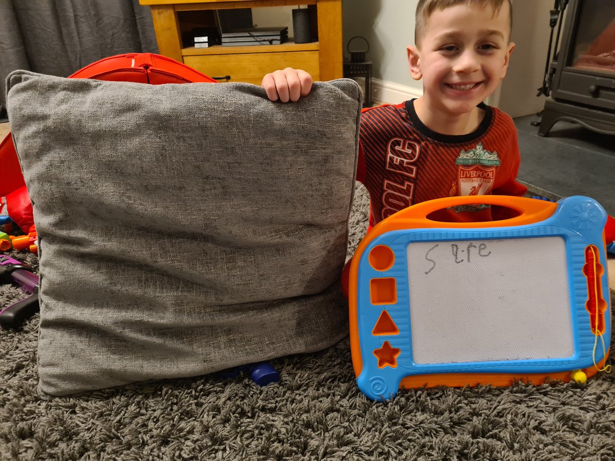 billybobtails's tweet photo. @MissHinton21 liams had fun looking for shapes around the house, he picked them out himself and tried to independently write the name of each shape 🔴🟩🔺️ https://t.co/iKytDhrACI