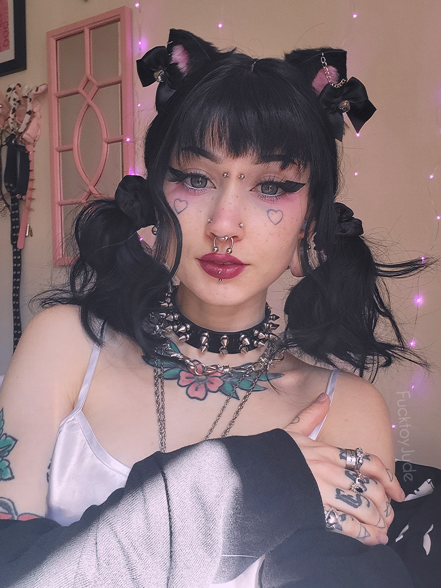 1 pic. Would you eat vegan sushi with me? https://t.co/9f936IAIGD