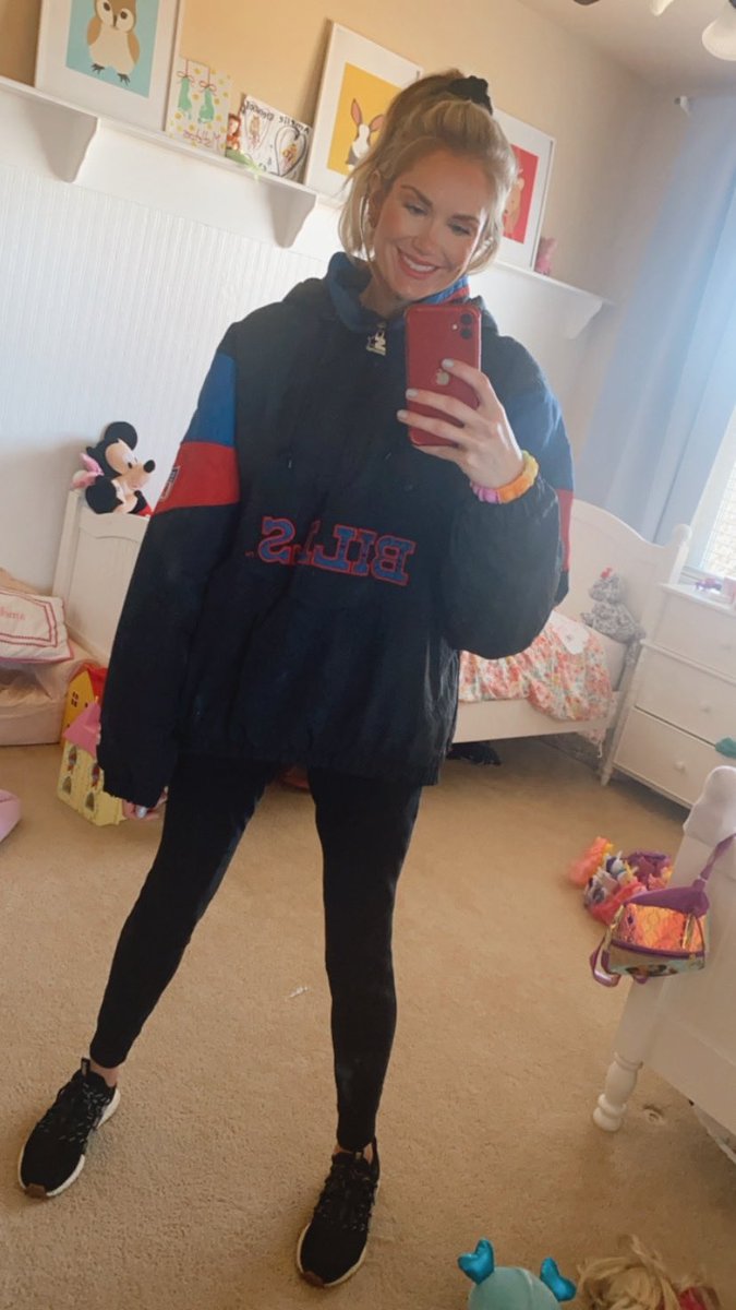 Wendy Suares📺 tweet media