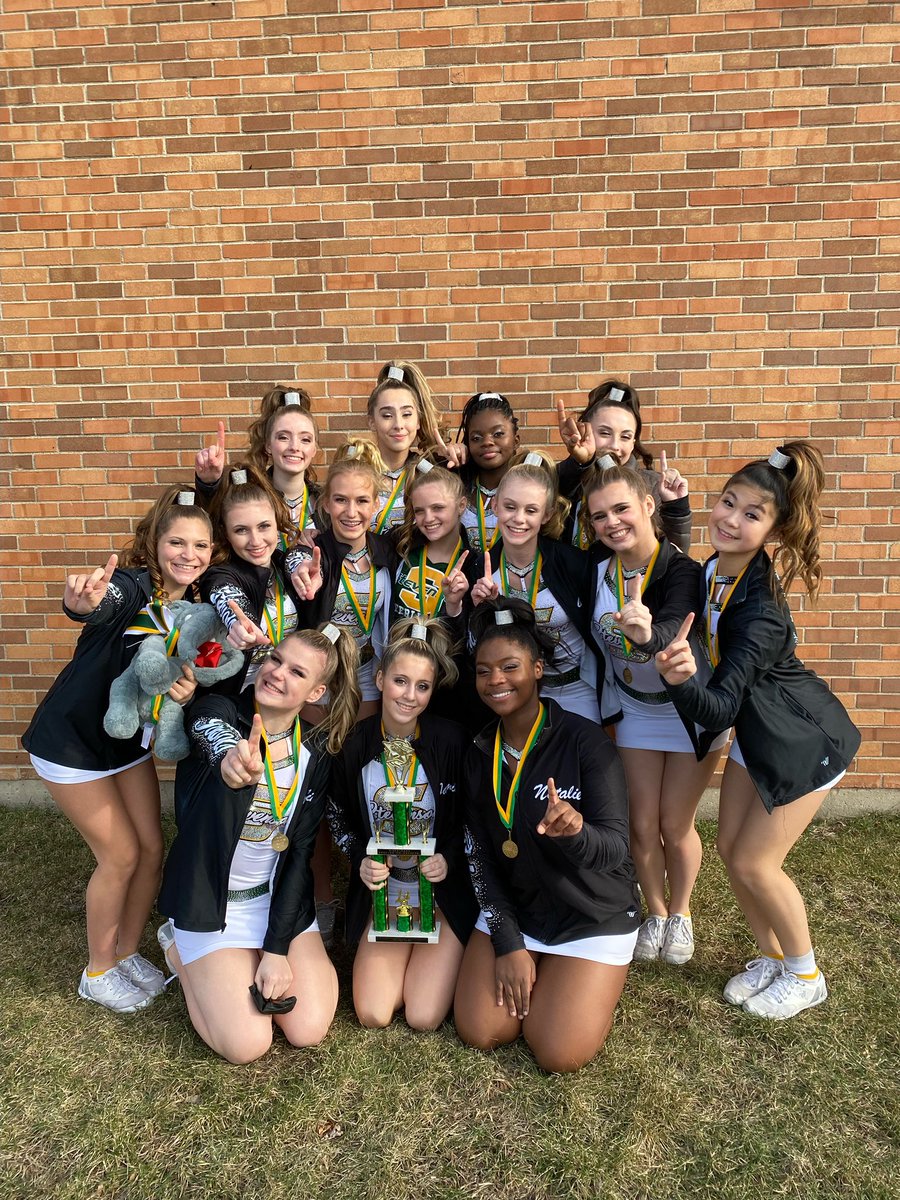Stevenson Cheer tweet media