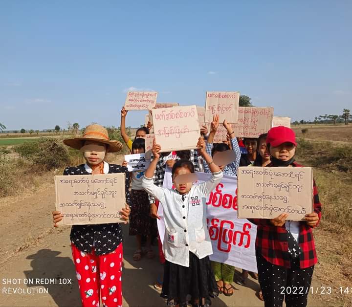 kayaprilnyein1's tweet photo. Pro democracy residents from Pale People Strike Column filled up Democracy spirits in defiance of Military dictatorship.
"Strongly oppose anyone who joins with Military dictators"

#SanctionMOGE #2022Jan23Coup
#TakeAction_NoMoreWords
#WhatsHappeningInMyanmar https://t.co/txyk3ZJg2F