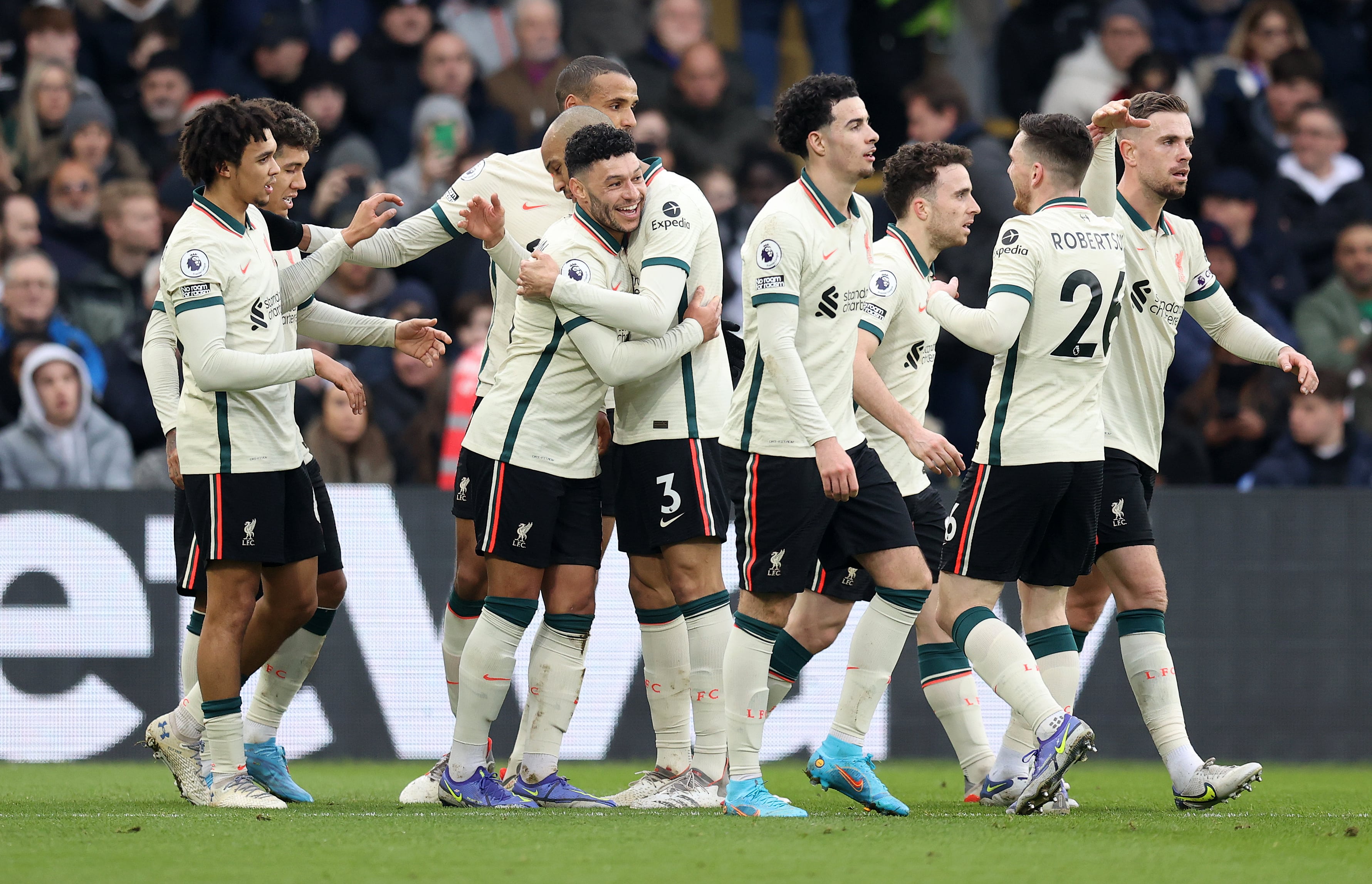 Premier League Full Time Crystal Palace 1 3 Liverpool Fabinho S Penalty Seals A Hard Earned Win For Jurgen Klopp S Side Cryliv T Co Yef9afhale Twitter