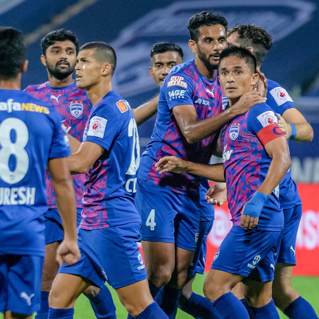 joefooty's tweet photo. A HUGE weight lifted off the shoulders of @chetrisunil11 ….record equaled (almost broken if not for the woodwork) ……every striker goes through a drought. Watch the confidence come flooding back now!! #NeverDoubtHim https://t.co/BhDkQ0GzeC