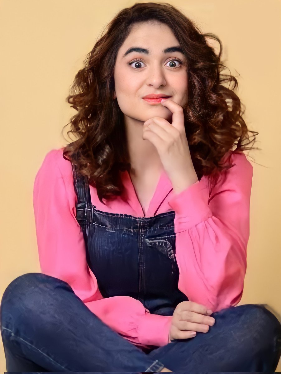 Mst_Albia's tweet photo. Thank you Mahjabeen for making me fall in love &amp; root for the beautiful soul behind it which is #YumnaZaidi herself. Words will fall short but my admiration, fondness &amp; appreciation for her won't <3 #2YearsOfPKS https://t.co/6NEMHROkKL