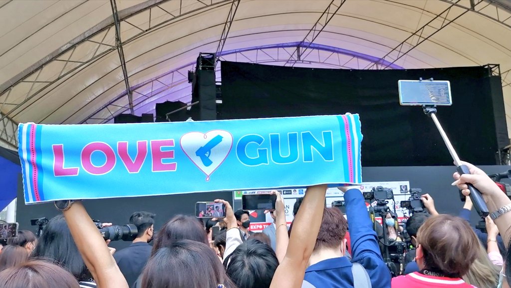 PUenjaigun's tweet photo. รักปะหละ
#GUNNAPAT
#SUNBLOCKGN https://t.co/DT6Qi9x8W2