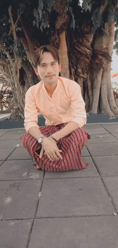 ChitMin71416612's tweet photo. အားလံုးပဲ့ မဂၤလာပါဗ် https://t.co/gGXsaUmaVB