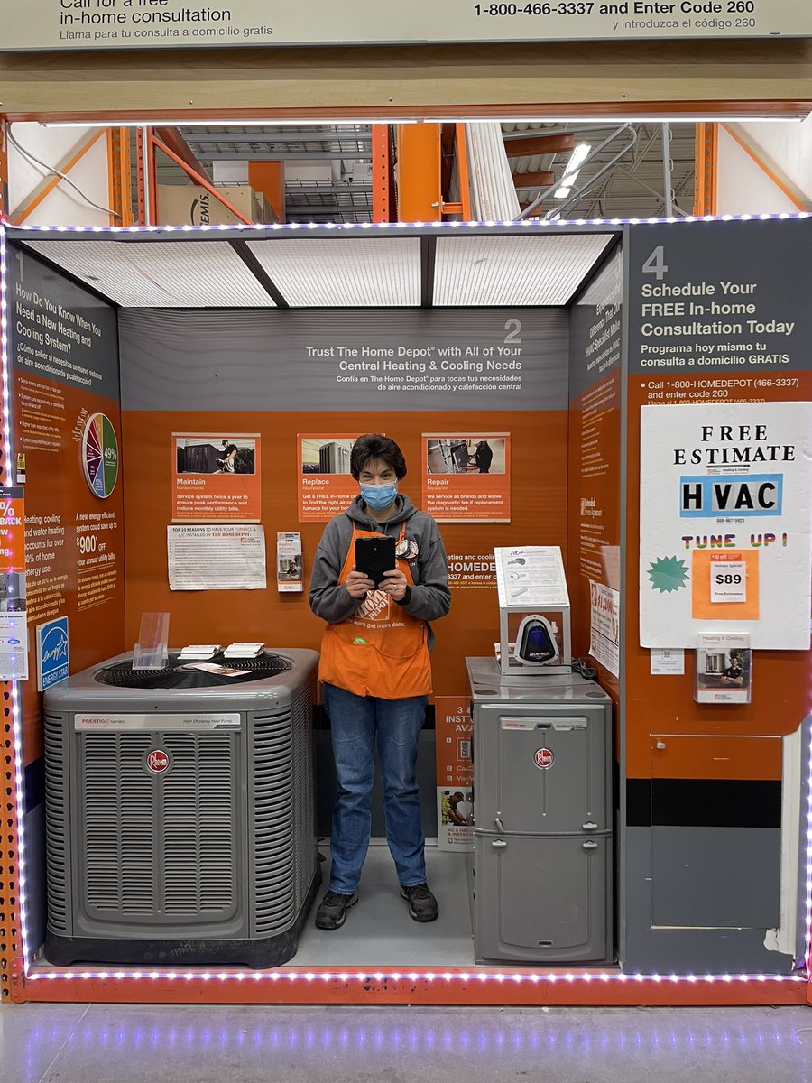 anastasiaXthd's tweet photo. Started this morning DRIVING 🚘 LEADS with some enthusiastic associates on this snowy morning!! Come in to @Home2734 for a FREE estimate on your HVAC tune up!! https://t.co/aFdUOQV6c8