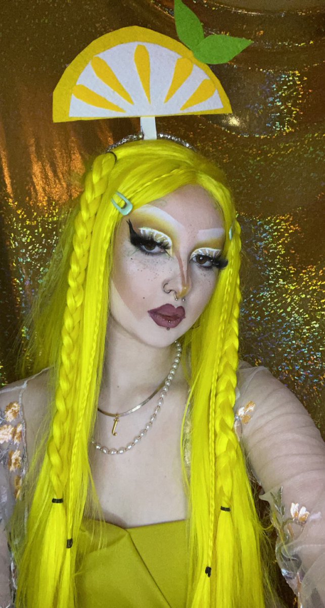 jude2k5's tweet photo. 🍋When life gives you lemons..🍋
-
-
- full caption on insta @judeqween <3 https://t.co/dXtI7WbcOZ