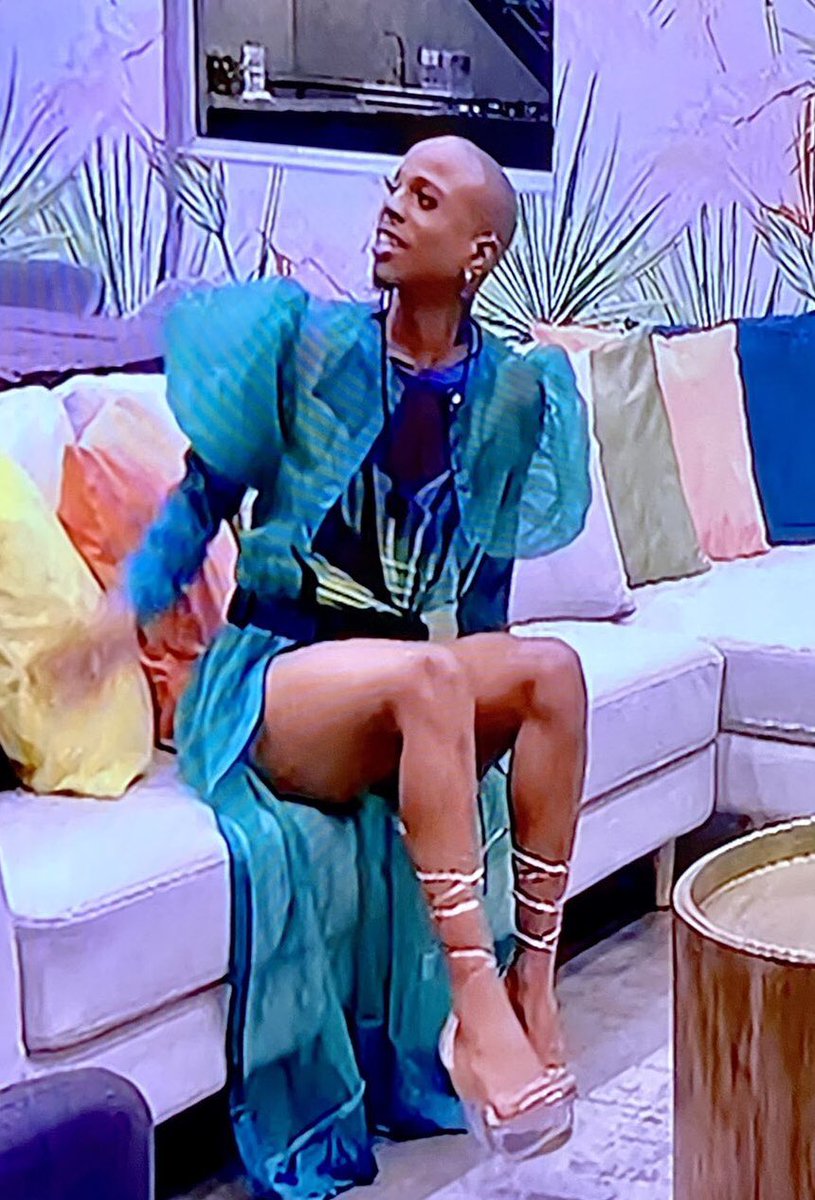 Sedie_m's tweet photo. Dabula from woolies #BBMzansi https://t.co/bNhotsHm04