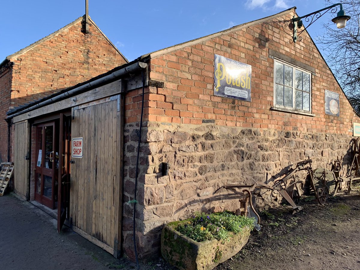 Becky Jones tweet media