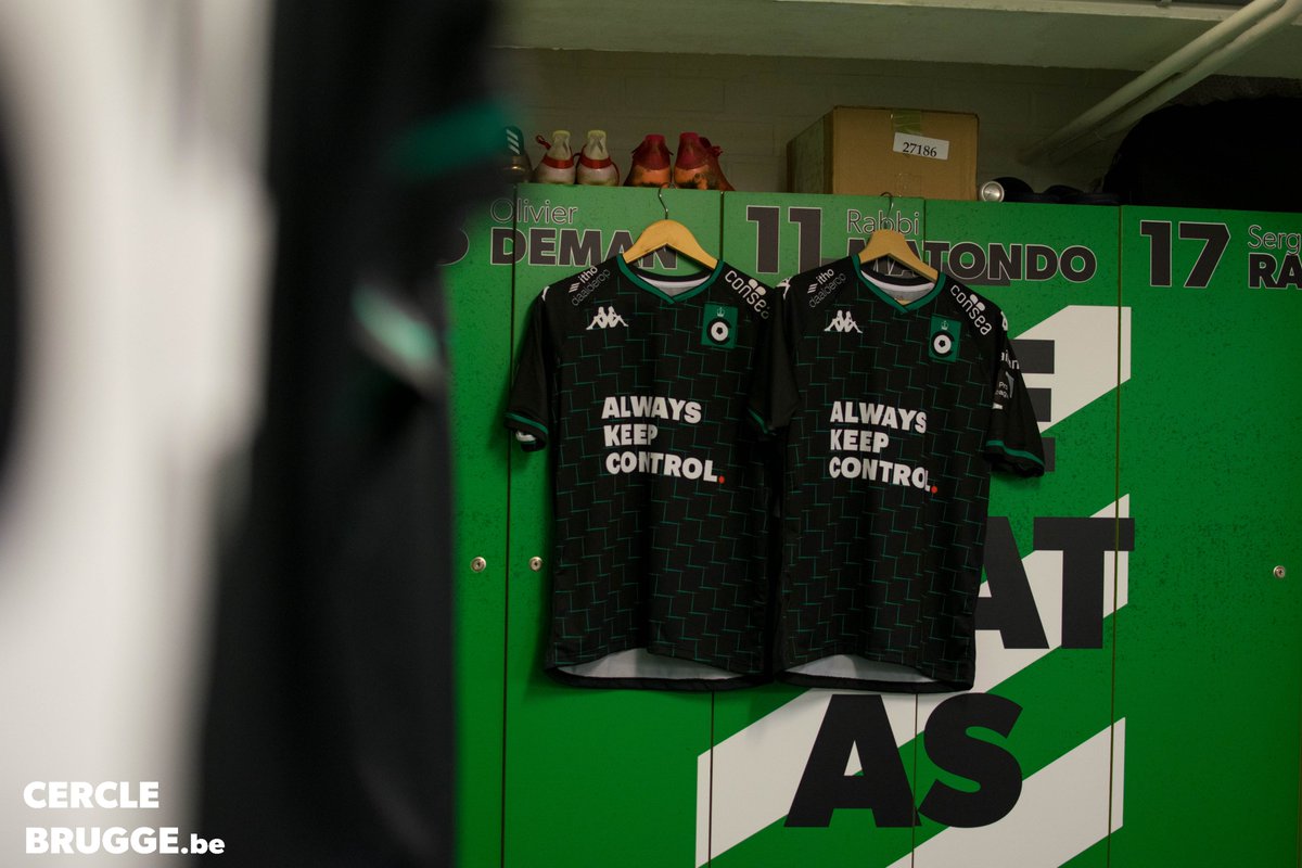 cercleofficial's tweet photo. Dressing room preps. ๐ขโซ๏ธ #CerZwa
#AlwaysKeepControl #AlwaysPlayResponsibly #AlwaysPlayLegally ๐ https://t.co/mxBrzKY5Wp