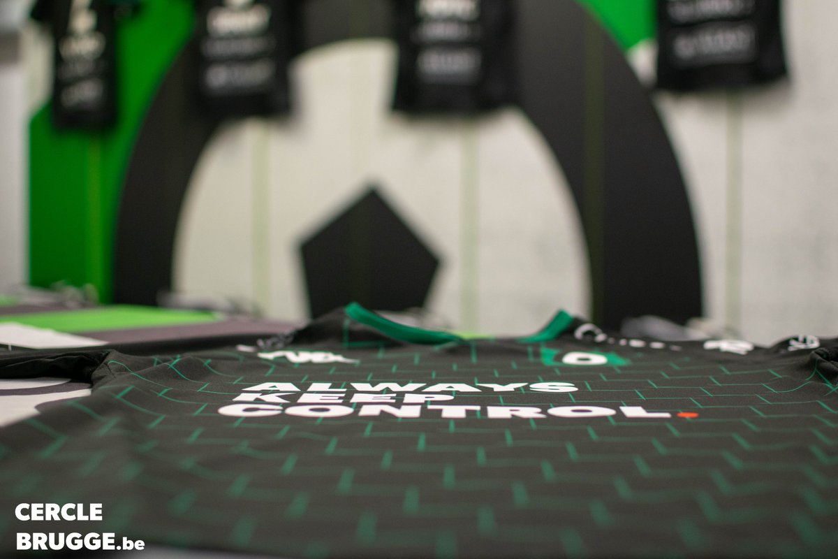 cercleofficial's tweet photo. Dressing room preps. ๐ขโซ๏ธ #CerZwa
#AlwaysKeepControl #AlwaysPlayResponsibly #AlwaysPlayLegally ๐ https://t.co/mxBrzKY5Wp