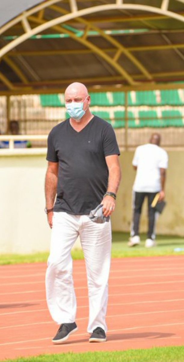 Last 9 games : 4 draws, 4 wins and only 1 defeat for this young and inexperimented team .. So, despite  big financial issues , they keep working and they are on the good way !  But please,  Ingwe's  fans , keep supporting them ! Players are your future ! Others...??🤔🤔