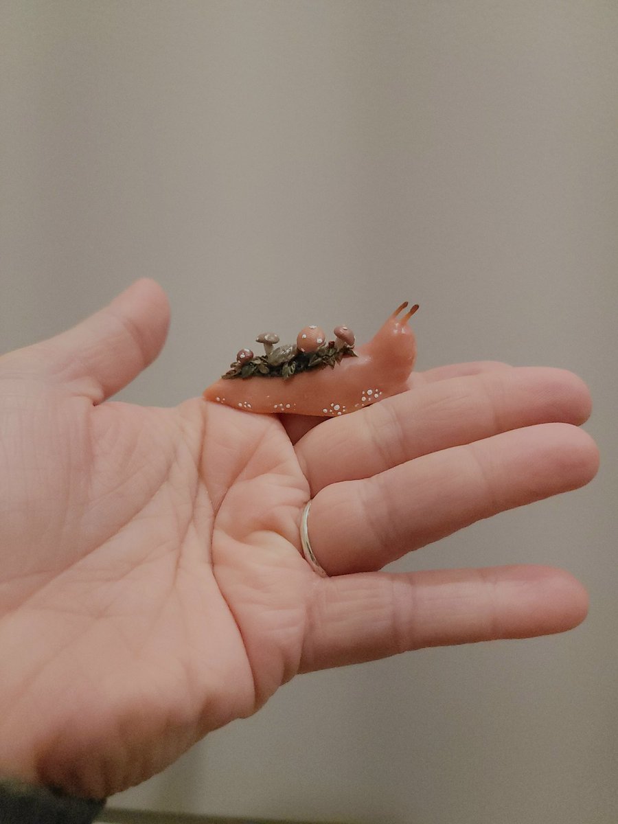 I made this little slug in honor of the Trash Tuesday girls. <a href="/annielederman/">Annie Lederman</a> <a href="/Khalamityk/">Khalyla</a> <a href="/littleesther/">esther povitsky</a> ♡

She can be a statuette, earrings, necklace, ring, pin---literally whatever you want. I love her. ♡