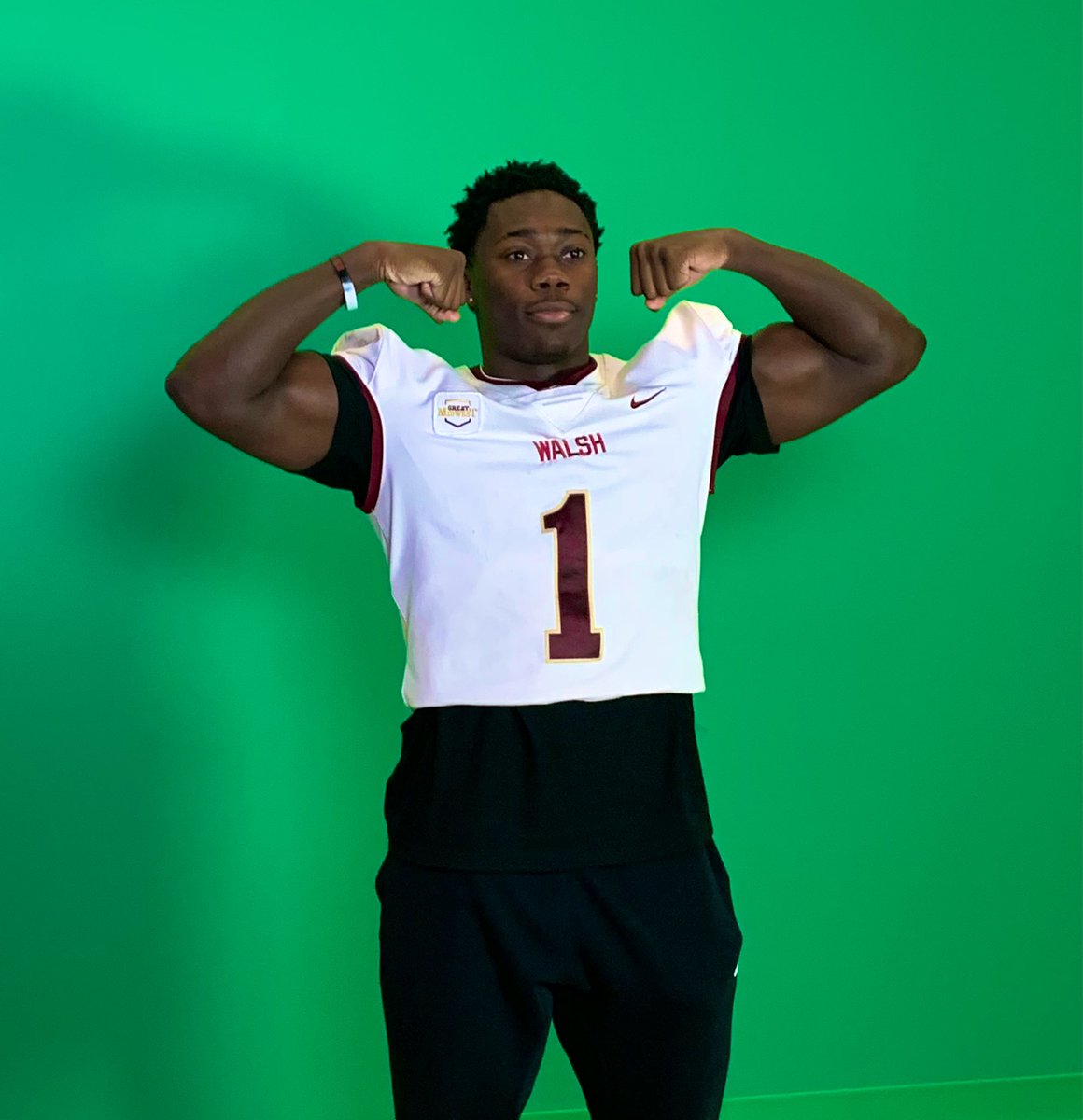 rcjamesjr357's tweet photo. Had a great time at my visit at  Walsh University. Thank you @CoachMacColeman for the invite. #GoCavaliers https://t.co/68RonKHYsw