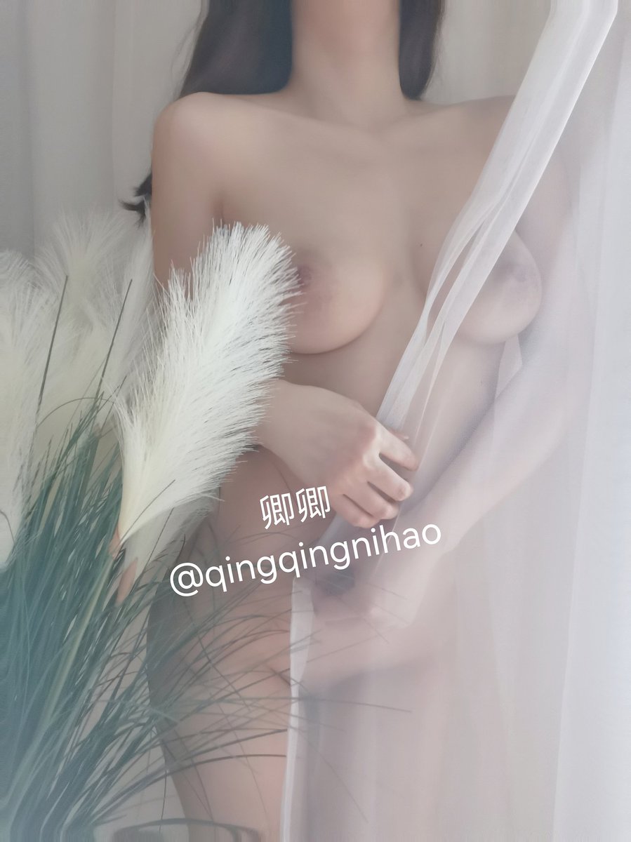 黄推福利内容 - 养一只卿卿的精彩图片 福利姬养一只卿卿分享的黄推图片2 - 网红私拍内容