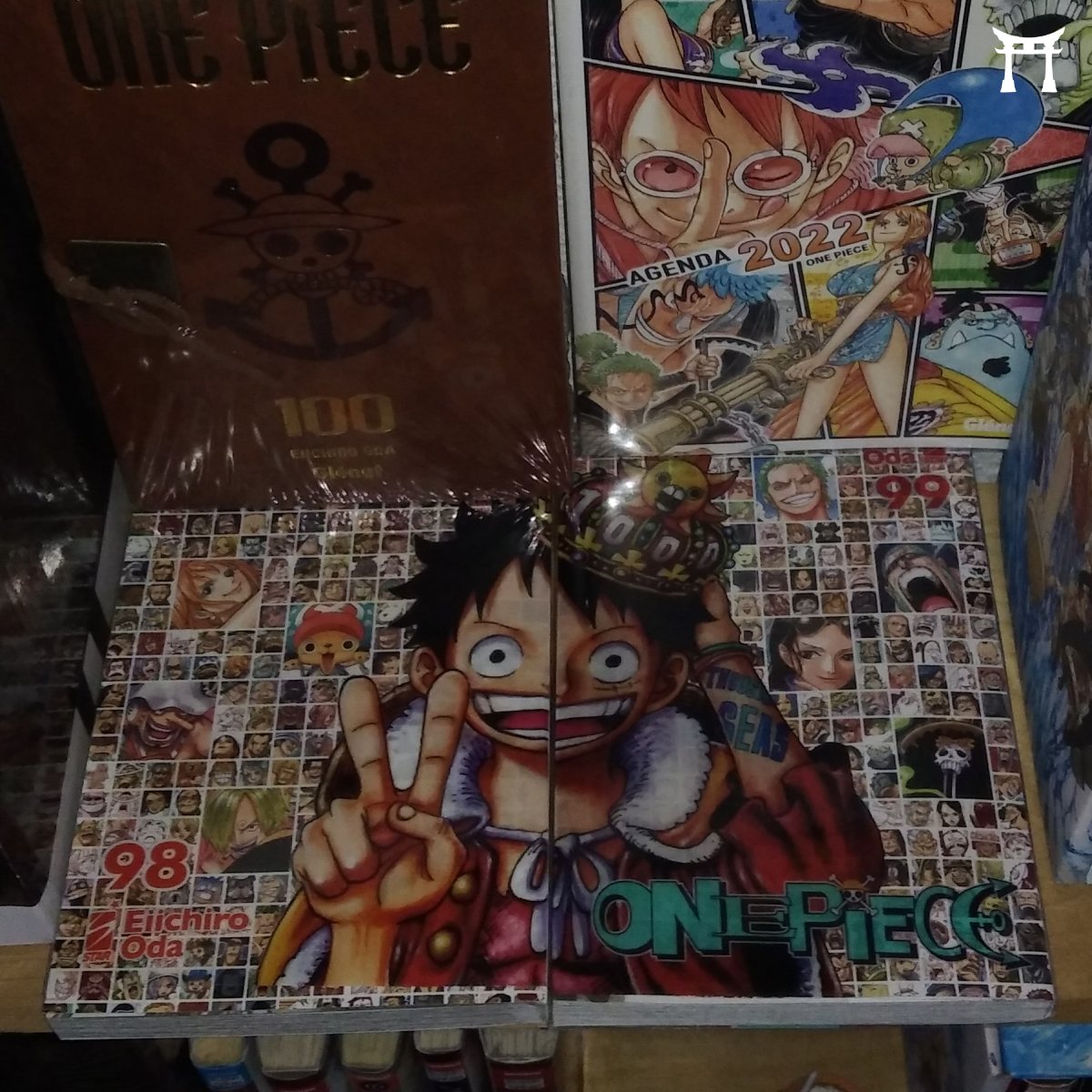 تويتر Hyakanime على تويتر Cette Semaine J Ai Recu Les 2 Tomes Collector One Piece Italien 98 Et 99 Tomes Complementaires Et Poster 2 En 1 Tome 98 T Co Kfoxhieizw