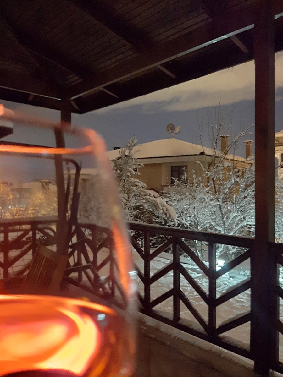 Bugün niye boyle oldu, gerci cok guzel oldu, oldum 😇