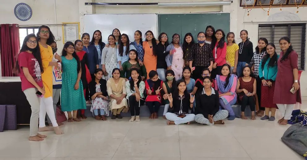 Anoopkheri's tweet photo. Almost after 2 years, we hv started offline classes with a small batch of 60 students from 6 states. Hopefully covid will not disrupt us again :) 
Today had our 1st Sanghamitra Collective meeting wherein seniors introduced Nalanda to 35 women students of new batch. 
Jaibhim! :) https://t.co/sBca012cn7