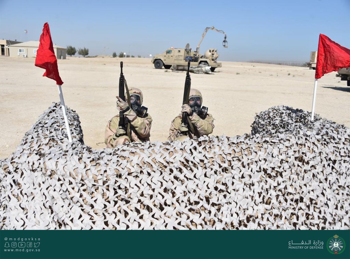 modgovksa's tweet photo. استمرار مناورات التمرين السعودي الأمريكي المشترك #درع_الوقاية_3 لإدارة الأزمات الناجمة عن أسلحة التدمير الشامل. https://t.co/DLujjue2OF