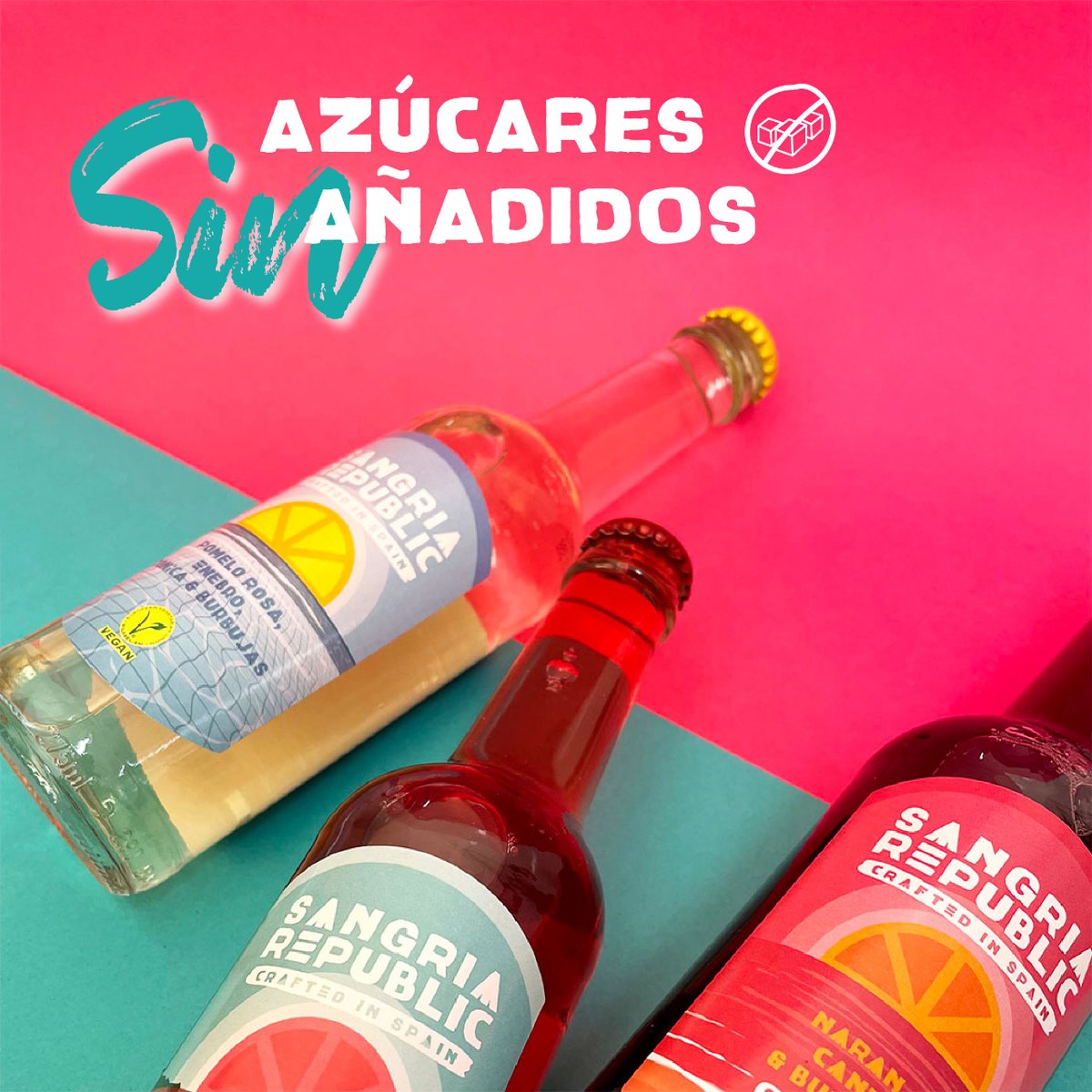 ¿El propósito de ponerte en forma 🏋️‍♀️🏋️‍♂️ este año se te está haciendo cuesta arriba? 😩 Tranquilo, las bebidas de #SangríaRepublic no tienen #azúcaresañadidos así que puedes beberlas sin tirar por la borda la carrerita matutina ¿nos tomamos una? 😉 #natural #bebidasaludable