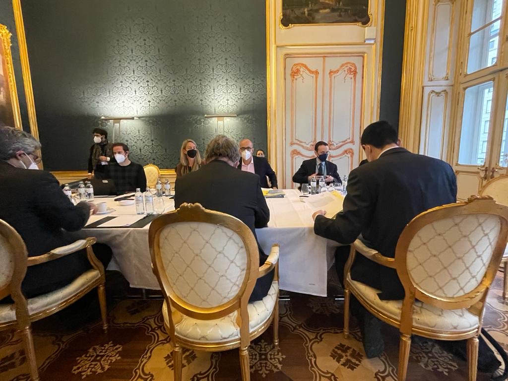 Mahsa Rouhi (@MahsaRouhi) | Twitter