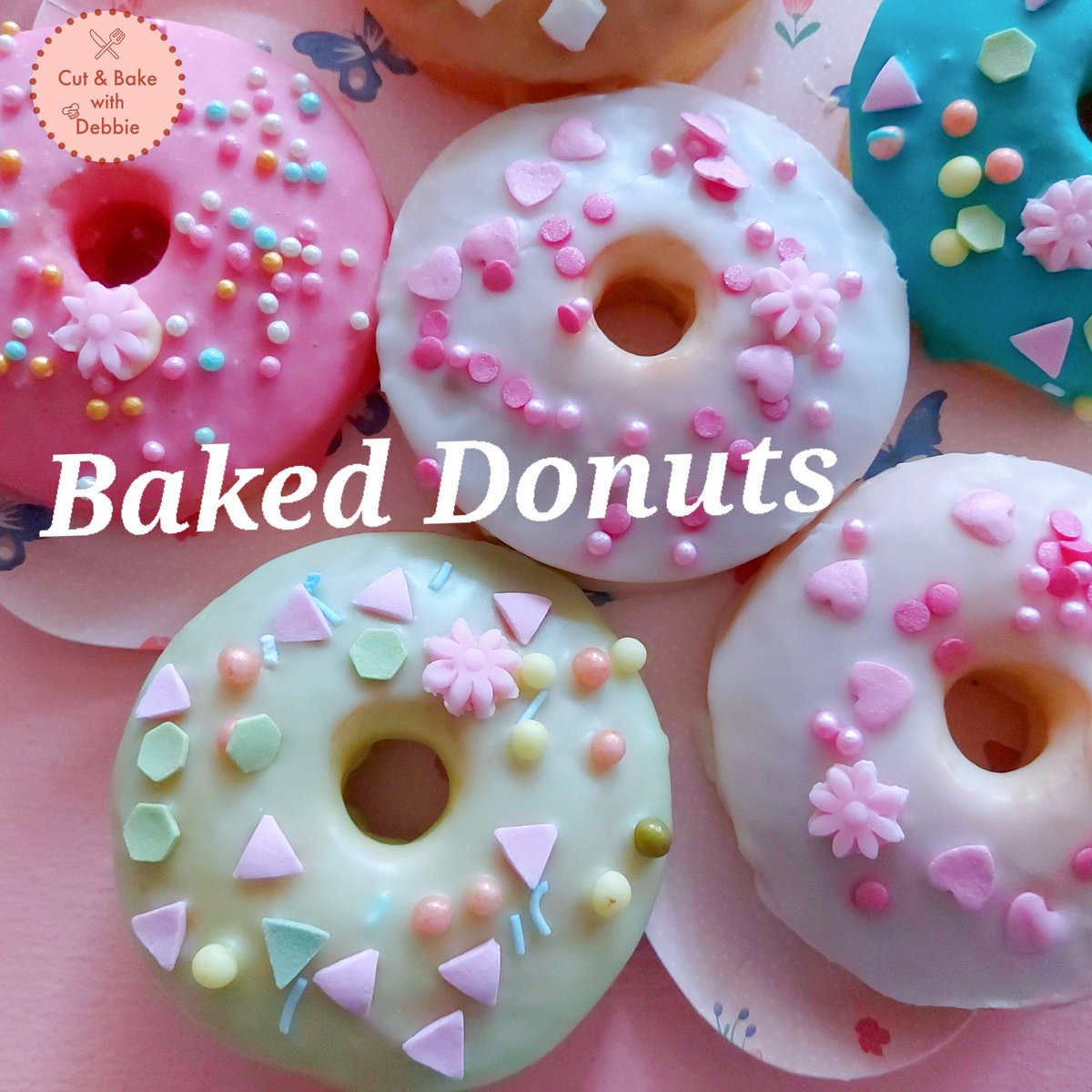 DebbiesBaking's tweet photo. Baked Donuts 🍩 
https://t.co/vp3lqSq18g

#donut #baking #desserts #Food #Foodies https://t.co/aQlsw45rwq