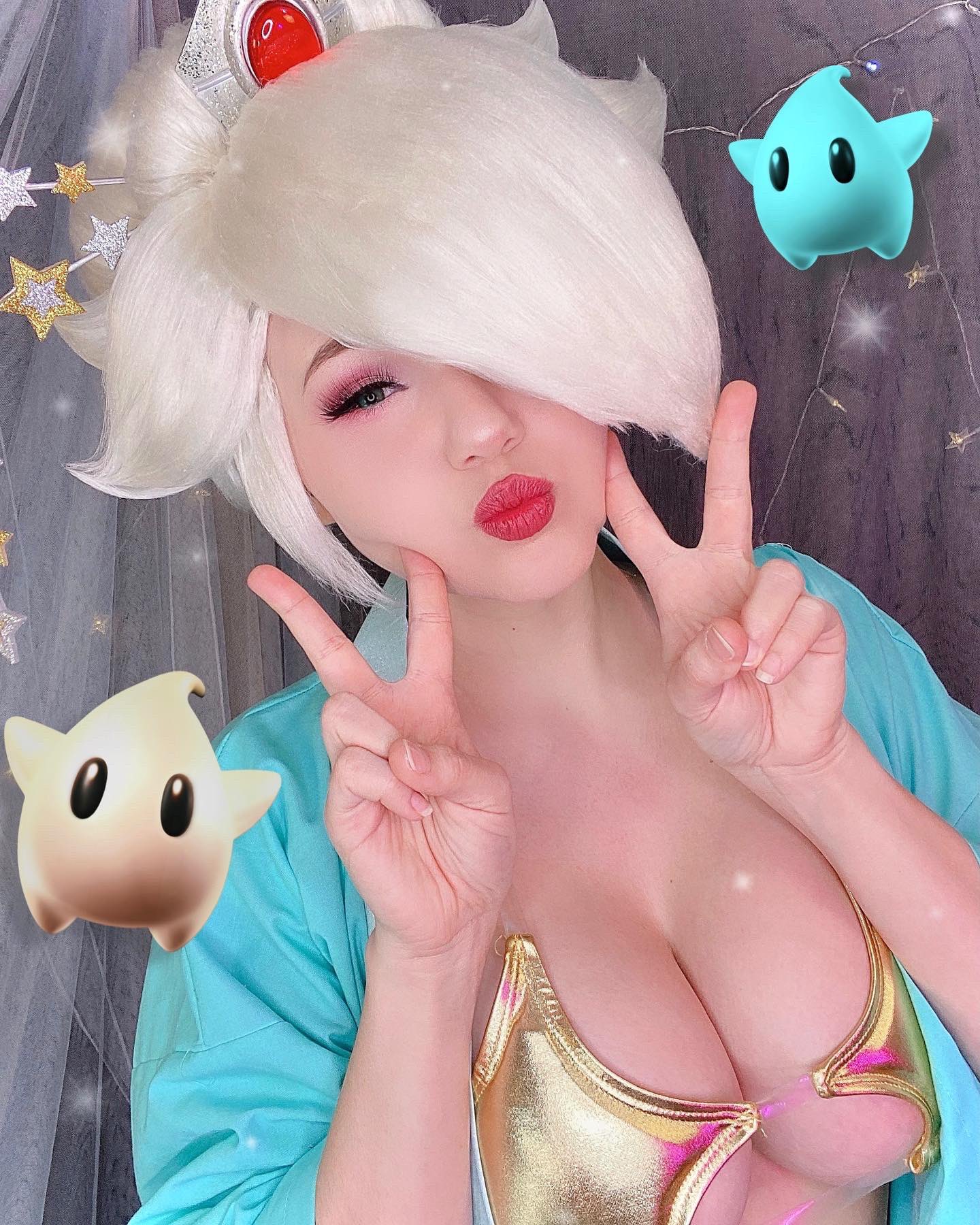 kobaebeefboo on X: ✨rosalina cosplay from last january✨ohhh! who's your  fave nintendo lady? #mario #rosalina #cosplay #cosplaygirl #Nintendo  t.codXUmLTaqeH  X