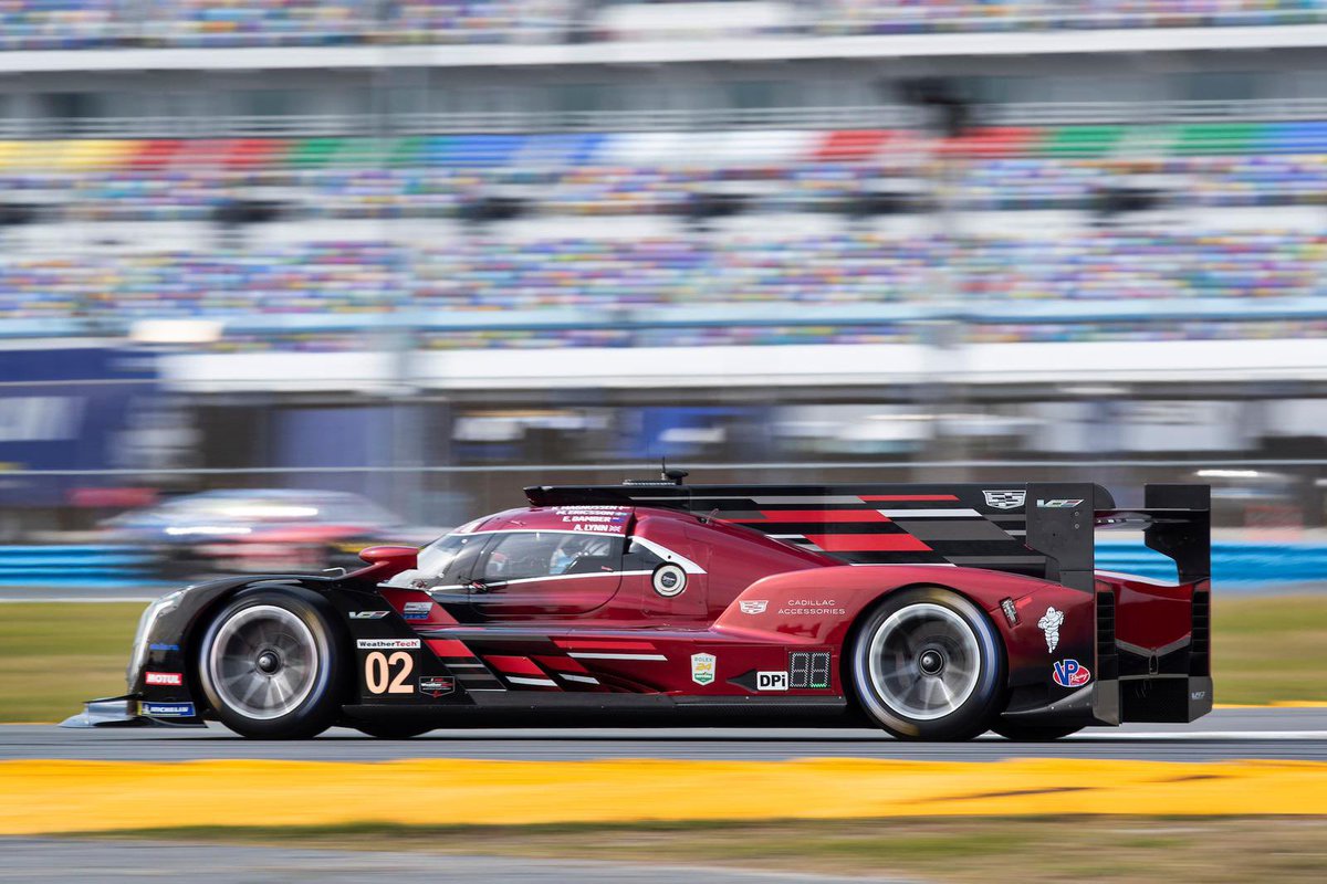 First race day of 2022! Let’s get these @Cadillac rocket ships to the front of the field @IMSA @Rolex24Hours #RoarBeforeThe24 #BEICONIC @Rengervdz @BourdaisOnTrack @earlbamber @alexlynnracing