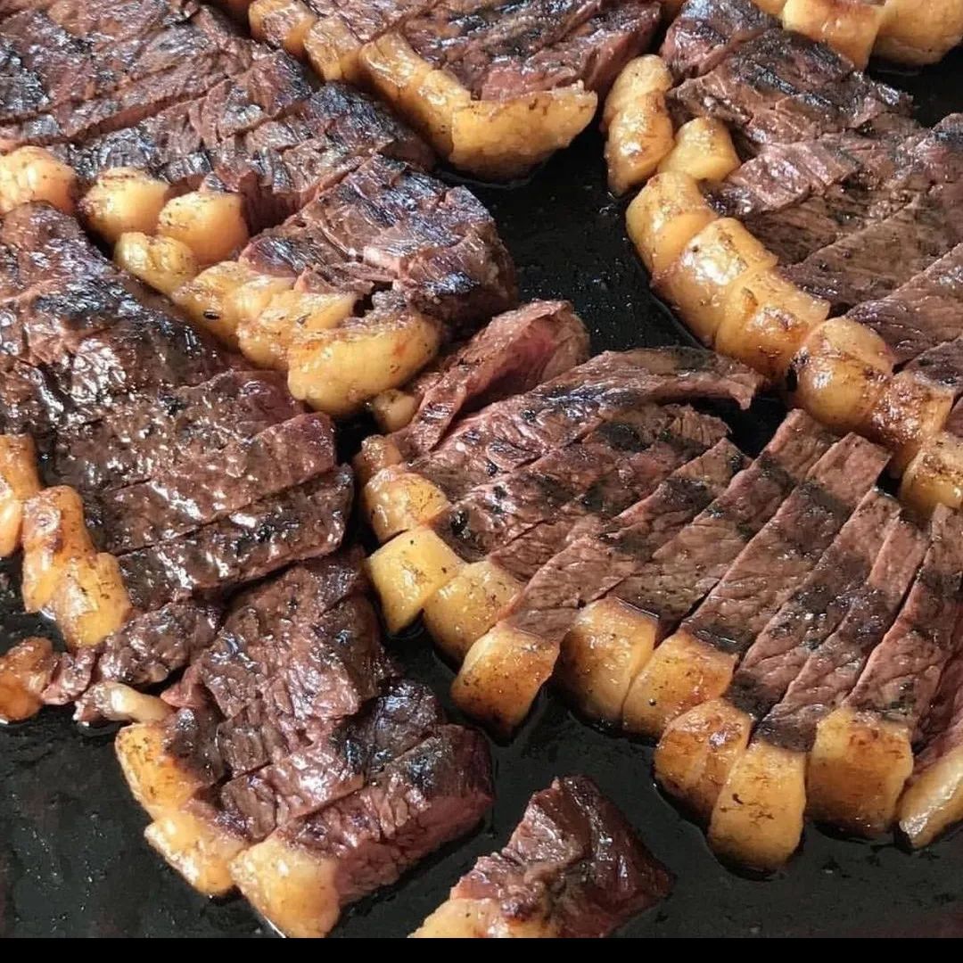 churrasperfeito's tweet image. A gordura é o charme né?