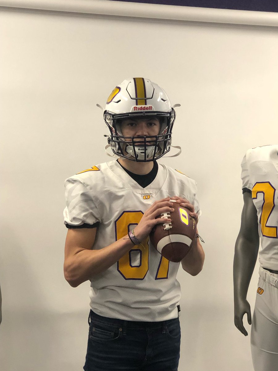 chase_ruby2's tweet photo. Thanks to @ONAZFootball   for the amazing visit and blessed to receive my first college football scholarship from them @AndyPetersonONU #GoldStandard https://t.co/dYZsrbv3I1