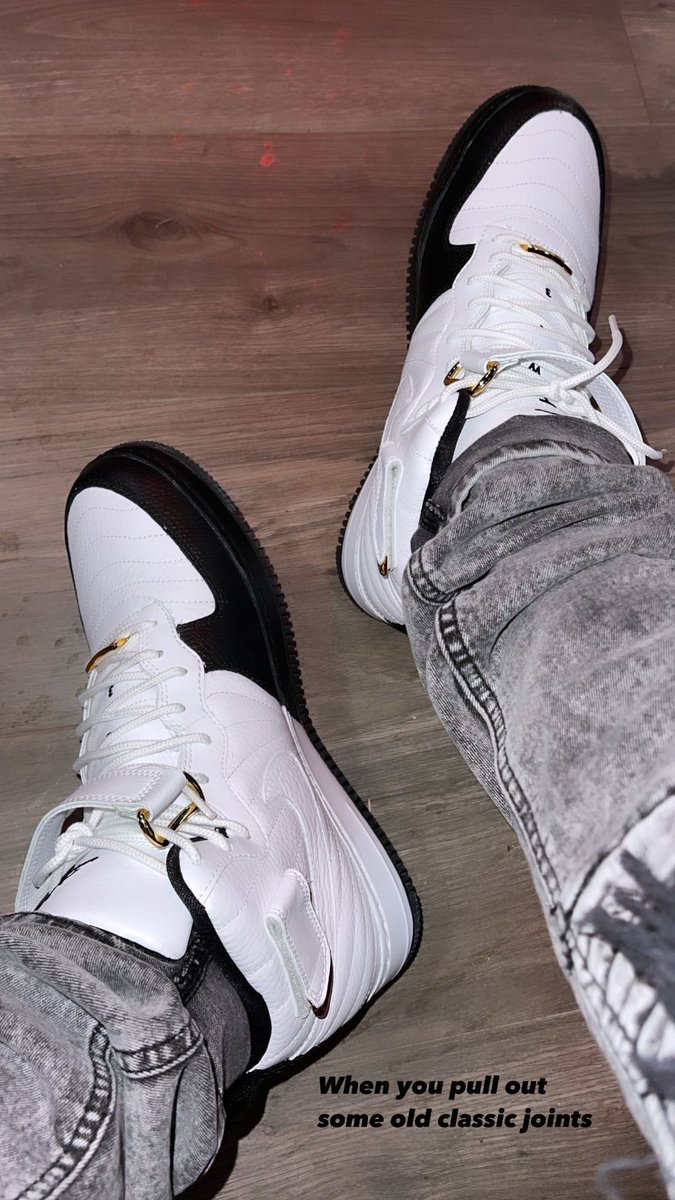 mrdtownswag's tweet photo. When you bring these out over the weekend because you still waiting on @Jumpman23 &amp; @Nike to release these # https://t.co/gdDIV7ds0J