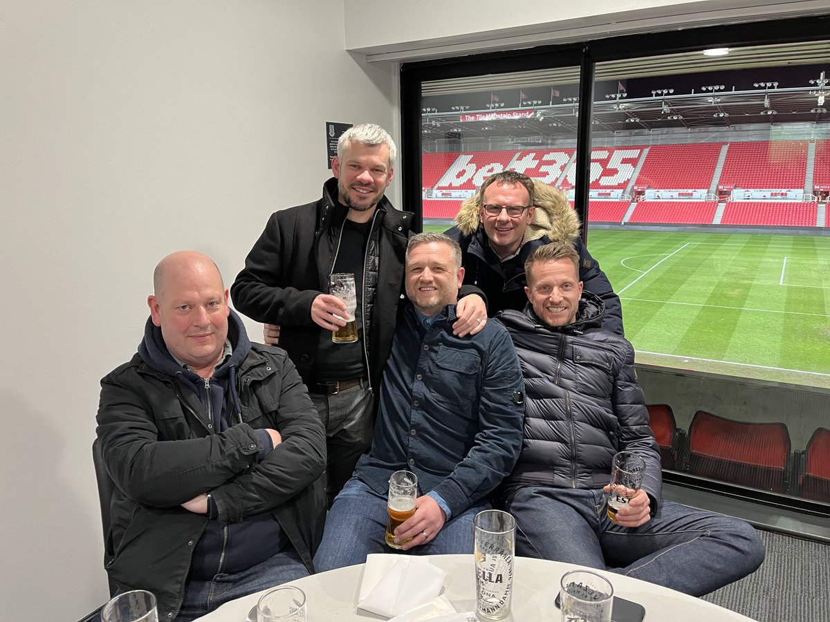 shaun_rathbone's tweet image. Great day at the match and out with the boys after