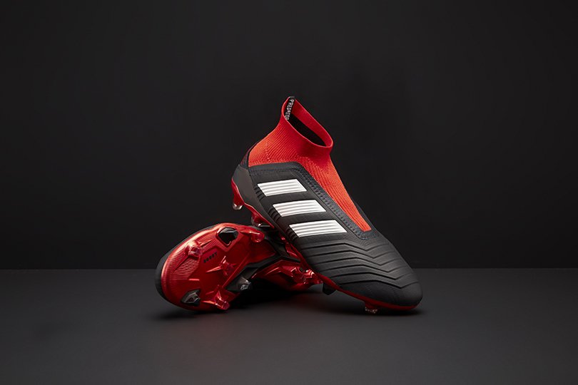 UTDWimo's tweet image. As I will be changing my playing style i will be wearing the adidas predator master from @ft_adidas i hope to score goals and assists with this amazing shoes and more importantly win trophies with my club and national team🔥🔥🔥🔥🔴🥶