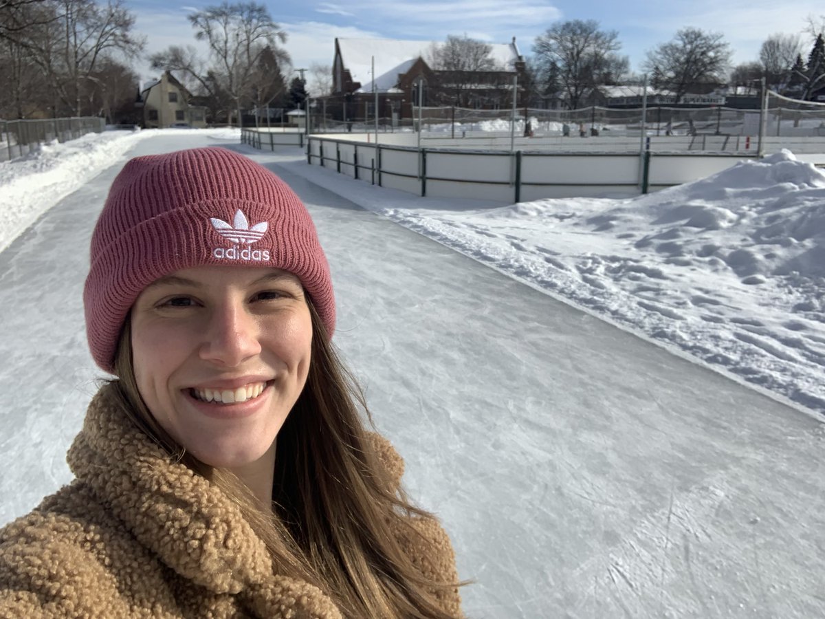 RT @alexismirjana: A real hunny of a Minnesota winter day aka outdoor rink weather. https://t.co/I2dIaBYV7o