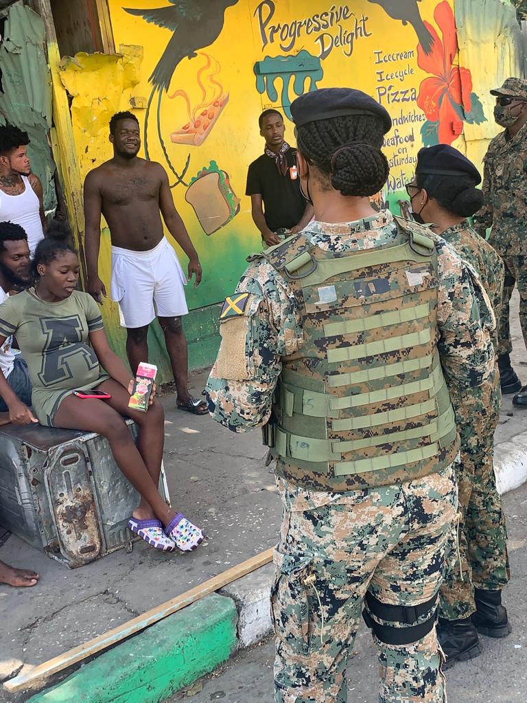 JDFSoldier's tweet photo. The CDS took to the streets of the Parade Gardens ZOSO on Day 1 at the job to interact with the citizens of the community and the soldiers on the ground.
#JDFStrong #JDFSoldier #CDSatWork #JDFForward https://t.co/B9Lii9om4C