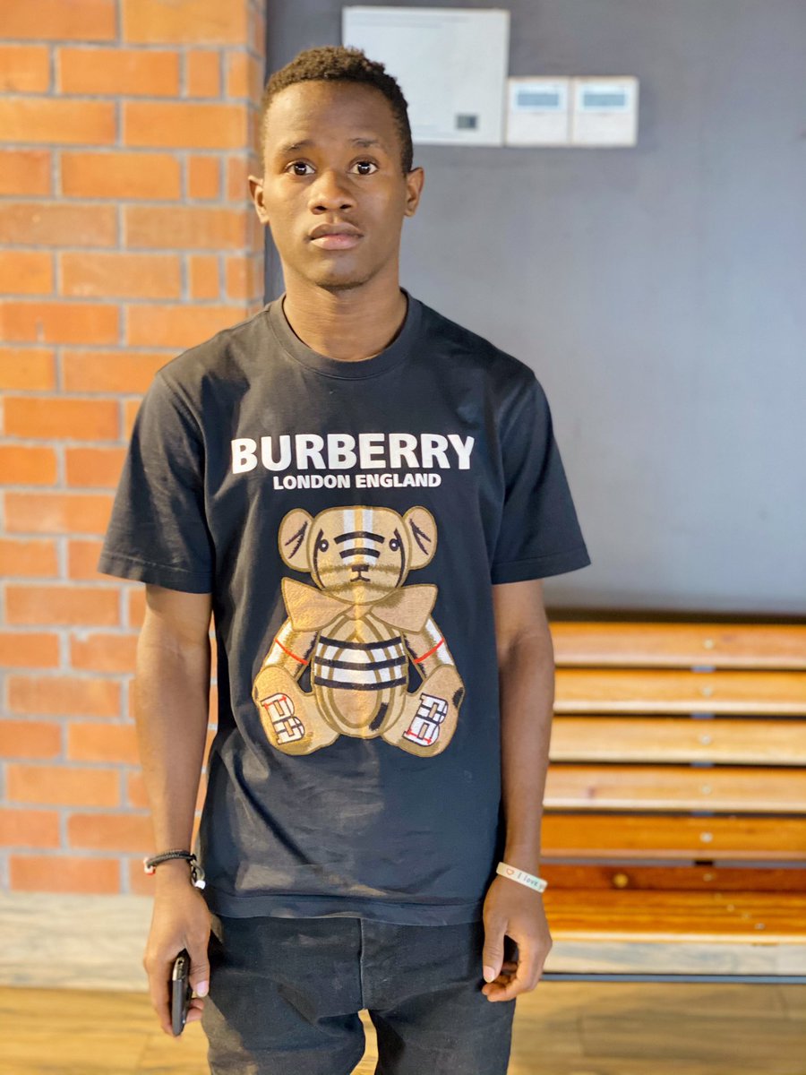 shadaulah's tweet photo. Think I should first change my names to girls names in order for you guys to follow me 😉😂😂 even gonna start posting some Bae pictures 😂 https://t.co/3ZbJx6dVNu