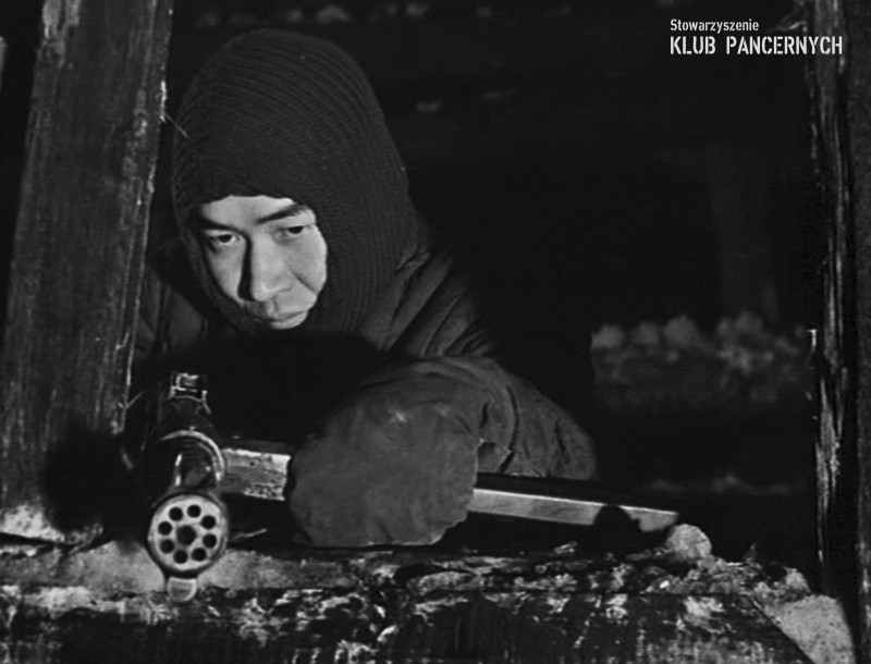 war_only's tweet image. Как Янек Кос японского магистра поймал - забавный факт об актерском составе из первой серии сериала "Четыре танкиста и пёс" – «Экипаж» (польск. Załoga).

war-only.com/kak-yanek-kos-…