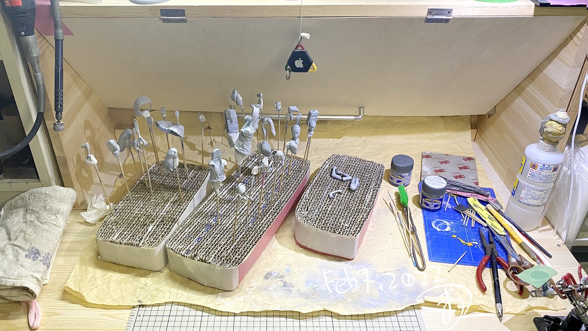 mk2_mattuk's tweet photo. 原型仕上げ中です!DIYで大きめの塗装ブース設置したのでサフ吹きも快適😃
#jkfigure #jkhm https://t.co/RlGaA8jH4q