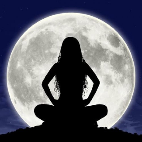 Lichtfontein's tweet photo. Een Lichtfontein Nieuwsbrief met informatie over de Maanmeditatie, het Chakra Basis weekend en de Lichtfontein Levenskunstreis naar Ierland!
https://t.co/fVSFMsNqte https://t.co/OHu4KAZBu3