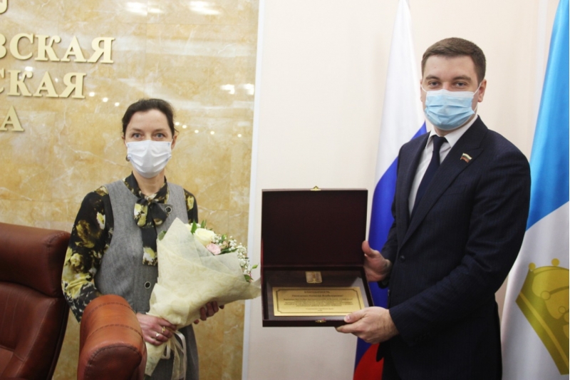 КОНТРОЛЬНО-СЧЕТНОЙ ПАЛАТЕ ГОРОДА УЛЬЯНОВСКА ИСПОЛНИЛОСЬ 10 ЛЕТ
ugd.ru/general/main_n…
