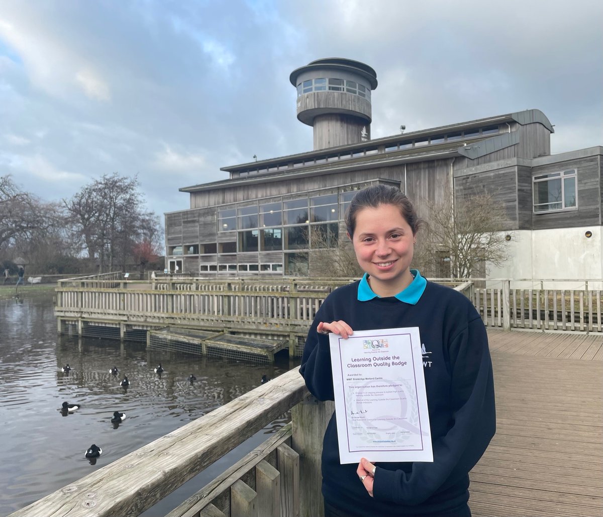 WWTSlimbridge's tweet image. #MySlimbridge is educational 🌿

Slimbridge learning team @WWT_Learning_SL are delighted to have received an award for Outstanding Outdoor Learning @CLOtC 🏆

Find out more here: ow.ly/QveA50HLrWH

#MondayMotivation