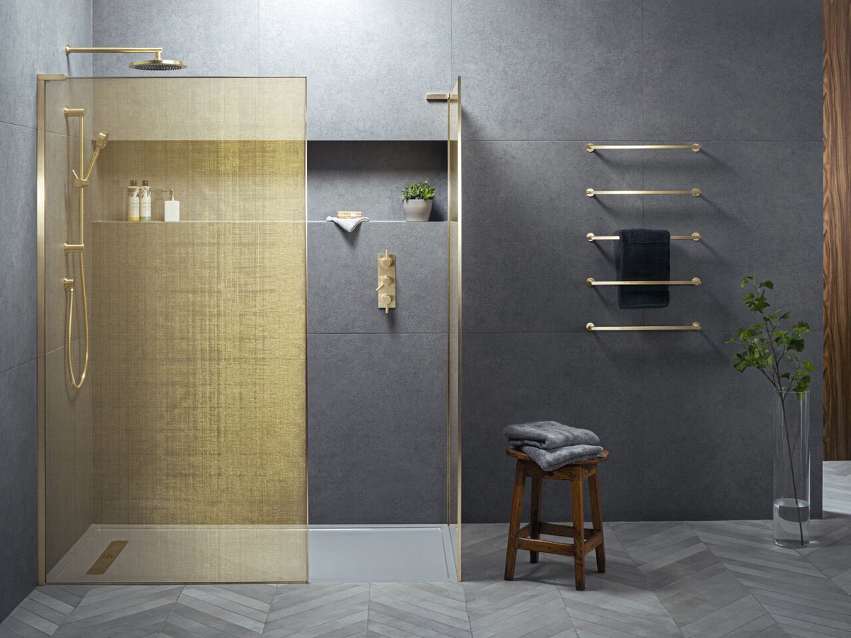 MatkiShowering's tweet photo. Let’s add to little bit of sparkle to this Monday morning with our stunning new EauZone Framed Wet Room Panel with Mesh Glass!

It’s the Panel everyone is talking about and you can see why. Click https://t.co/cadRs2iaQv for full details or follow us on https://t.co/q0i8134ovD https://t.co/oCs4A9bnv4